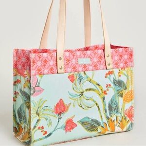 NWT Spartina 449 Queenie Tropical Sea Foam Excursion Tote